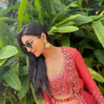 Avantika Mishra Instagram - Raining weddings and still single AF! 😅 #TheWeekThatWas #NikiSaidYas Bangalore, India