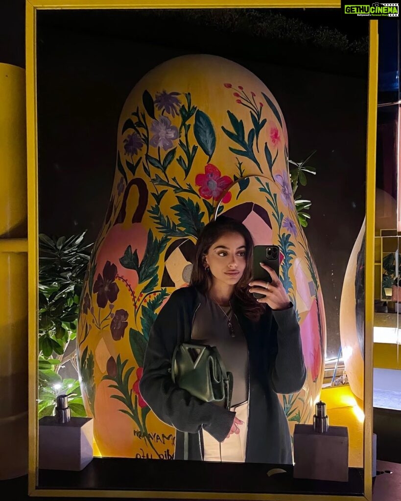 Banita Sandhu Instagram - self-portrait Iris Dubai