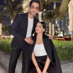 Banita Sandhu Instagram – if you don’t plan your fits together are you even best friends? 👩🏽‍🤝‍👨🏾 Dubai, United Arab Emiratesدبي