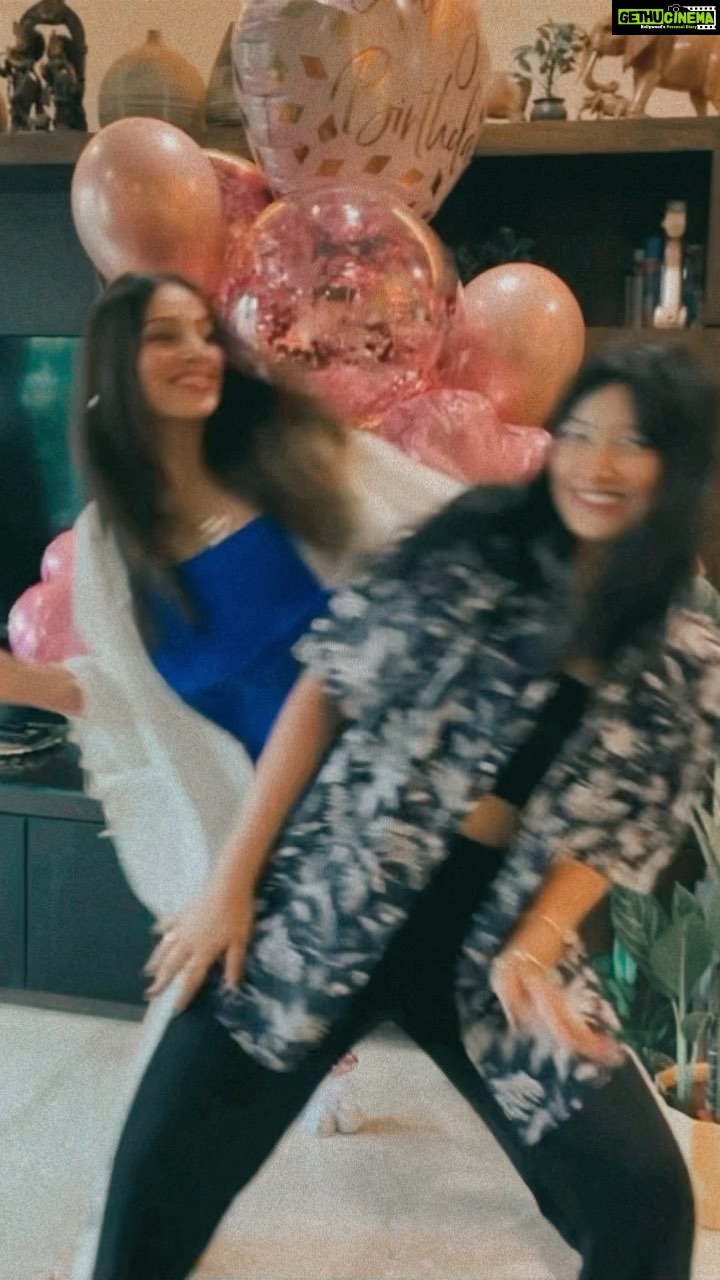Bipasha Basu Instagram - Blessed and grateful ❤️ I thank God that I have family, friends , well wishers who love me and understand me unconditionally. They understand the huge child in me that is still alive and is always super excited in all celebratory things. The small things make me sooo happy. Thank you to each and everyone who sent me wishes and love on my most special day … My Birthday. Your love and support means the world to me . I am one Lucky Girl ❤️ #grateful #happy2022 #believer #positivevibes #positivityismysuperpower #thistooshallpass #beresponsible