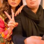 Daisy Shah Instagram - Didi ka dil ♥️ . . . #reelitfeelit #livelovelaugh @shab_qureshi786
