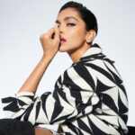 Deepika Padukone Instagram – 🦓 Crossing, watch out…