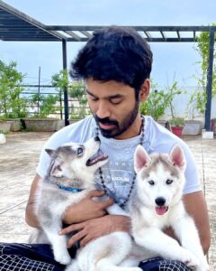 Dhanush Instagram - Welcome to the family #King and #Kong ❤❤❤❤❤ looking forward to all the new adventures together .. #unconditionallove