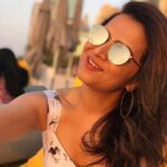 Dhivyadharshini Instagram - 1 2 3 4 pics #ddneelakandan #jbr #smokybeachdubai #dubai #throwback #smokybeach_jbr #fashion #style @visit.dubai @jbr_official #sunset