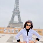 Dhivyadharshini Instagram - Did you know 1. Eiffel Tower grows almost 6inch taller in summer and gets 6inch smaller in winter. 2. Eiffel Tower was meant to be only for 20 years and then to be demolished, but it’s beauty dint let ppl do it 3. Gustave Eiffel slipped a private room for himself in the tower and he dint rent it then and till now it’s not 4. Eiffel Tower has a wife, an American lady married to this tower and changed her name to ErikaEiffel 5.Hitler once ordered to demolish Eiffel Tower after Germany occupied France but luckily that order was not followed through 6.ivlo soliruken , kulirla foto yeduthiruken, oru like ah potu pongaaaa 😇😘🤪😍 Thanks to @gtholidays for suggesting me this view of the tower ❤️ #ddneelakandan #ddinparis #fashion #paris #france #gtholidays #travel #tourism #travellover #francetourisme Tour Eiffel Paris France,