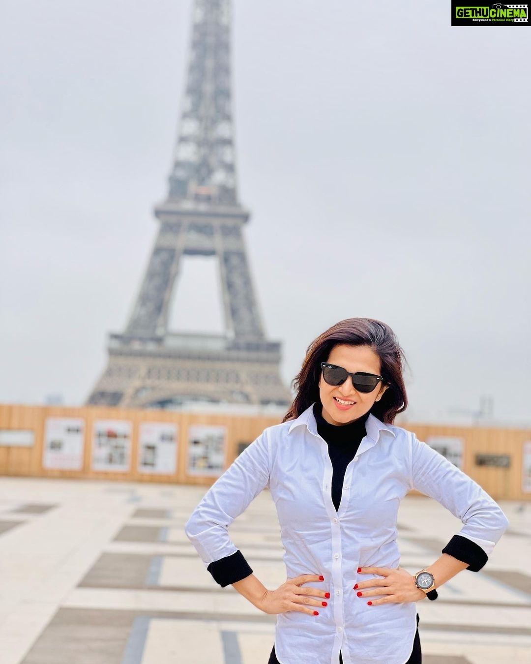 Dhivyadharshini - 206.3K Likes - Did you know
1. Eiffel Tower grows almost 6inch taller in summer and gets 6inch smaller in winter.
2. Eiffel Tower was meant to be only for 20 years and then to be demolished, but it’s beauty dint let ppl do it
3. Gustave Eiffel slipped a private room for himself in the tower and he dint rent it then and till now it’s not
4. Eiffel Tower has a wife, an American lady married to this tower and changed her name to ErikaEiffel
5.Hitler once ordered to demolish Eiffel Tower after Germany occupied France but luckily that order was not followed through
6.ivlo soliruken , kulirla foto yeduthiruken, oru like ah potu pongaaaa 😇😘🤪😍
Thanks to @gtholidays for suggesting me this view of the tower ❤️
#ddneelakandan #ddinparis #fashion #paris #france #gtholidays #travel #tourism #travellover #francetourisme