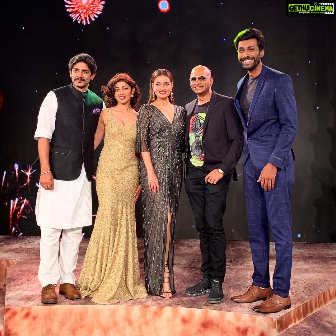 Dia Mirza Instagram - We were more cheerleaders than we were judges :) It was such a pleasure meeting you all! @rishi @pranitha.insta @indrajitlankesh @raghumukherjee ❤️ #MissIndia2019 #MissIndiaTheDream #MissIndiaSouth Bangalore, India