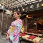 Dia Mirza Instagram - Cherry blossom motif on my #Kimono! #TravelWithDee #JapanSurprises #Kyoto #GionDistrict #Japan @visitjapanjp Kyoto, Japan