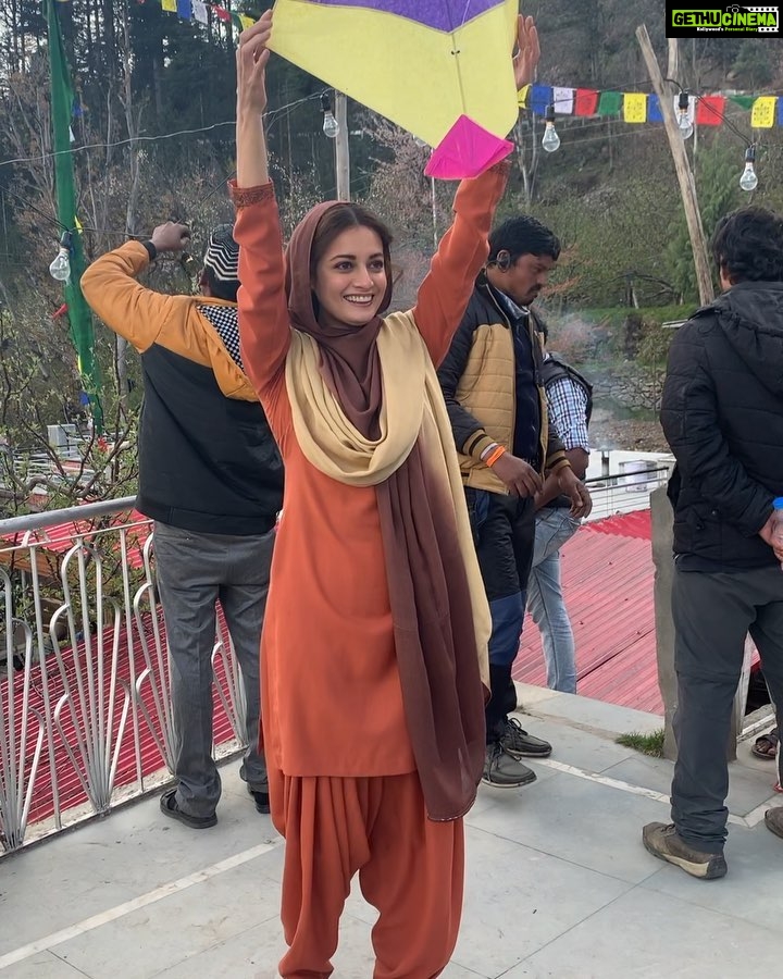 Dia Mirza Instagram - “Throw your dreams into space like a kite, and you do not know what it will bring back, a new life, a new friend, a new love, a new country.” - Anaïs Nin #BTS #Kaafir Kalpa, Himachal Pradesh