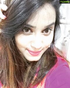 Dimple Chopade Instagram - #besimplejustlikedimple 💖