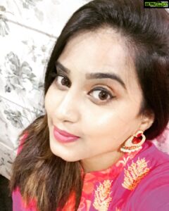 Dimple Chopade Instagram - #besimplejustlikedimple 💖