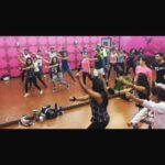 Dipika Kakar Instagram - Sneak peek from the #rehearsals with the entire crew💃🏻 #nachbaliye8 #mysquad