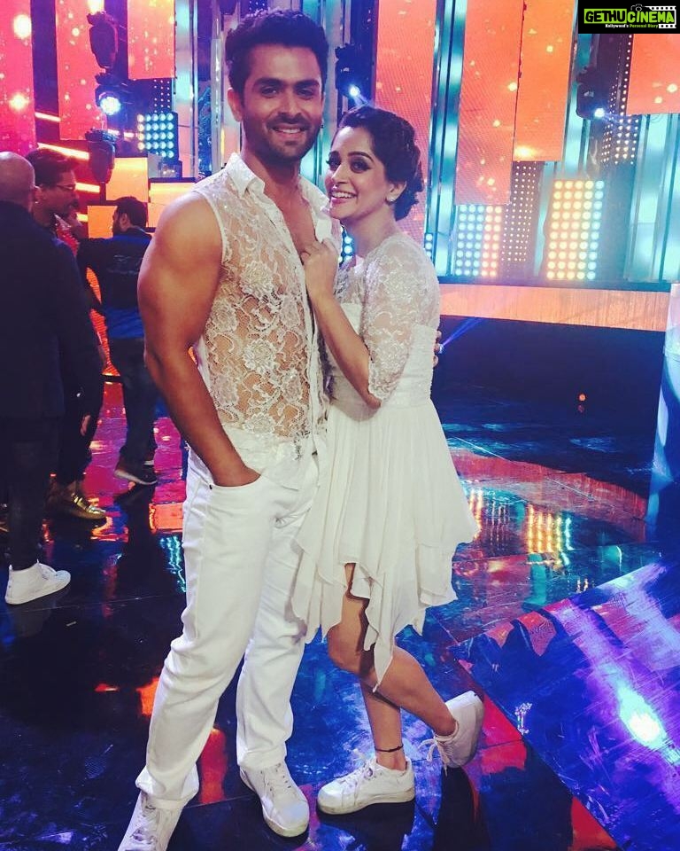 Dipika Kakar Instagram - When the adrenaline rushes fast & excitement soars higher✨ #nachbaliye8 #happyus #starplus