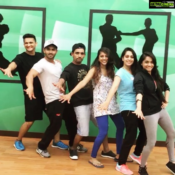 Dipika Kakar Instagram - Don't really know what are we upto😜😂 but yes let's nacho💃🏻🕺🏻#rehearsals #funtimes
