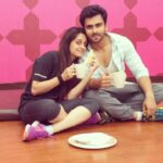 Dipika Kakar Instagram - Less of rehersals more of chai breaks😉☕ #tealovers #dancelife #nachbaliye