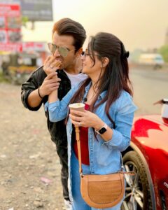 Dipika Kakar Instagram - Har safar khubsoorat hai... Humsafar tum jo ho ❤️❤️❤️ . . . @shoaib2087
