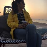 Dipika Kakar Instagram - A bundle of positive energy!!! The stongest girl ive ever known... Shes younger to me but i learn so much from her... @alishathakur14 i love to see you SMILE and u know that!! Im thankful to God that he got u in my life... u r one of the most beautiful gifts ive recieved by him 😘😘😘😘... Stay Strong girl we loveeeeeee uuuuuuu