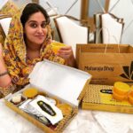 Dipika Kakar Instagram – Throwback to this lovely meal boxes sent to us by @maharajabhogindia !!! They r delivering these amazing boxes at your home with their season special Amras 😍 !!!
.
.
you can order thru Zomato
@maharajabhogindia 
@teamashishmaheshwari