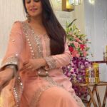 Dipika Kakar Instagram - Eid Mubarak to all ❤️ . . Outfit: @divyakocharofficial Fashion PR & Stylist: @dinky_nirh