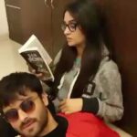 Dipika Kakar Instagram - Rejoicing the ultimate epitome of fun & romance between @iamsrk & @kajoldevgan from #ddlj #dubsmash #addiction #baetime @shoaib2087