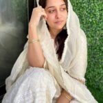 Dipika Kakar Instagram - #jummamubarak 🤲🏻 . . . outfit by @aachho @dinky_nirh