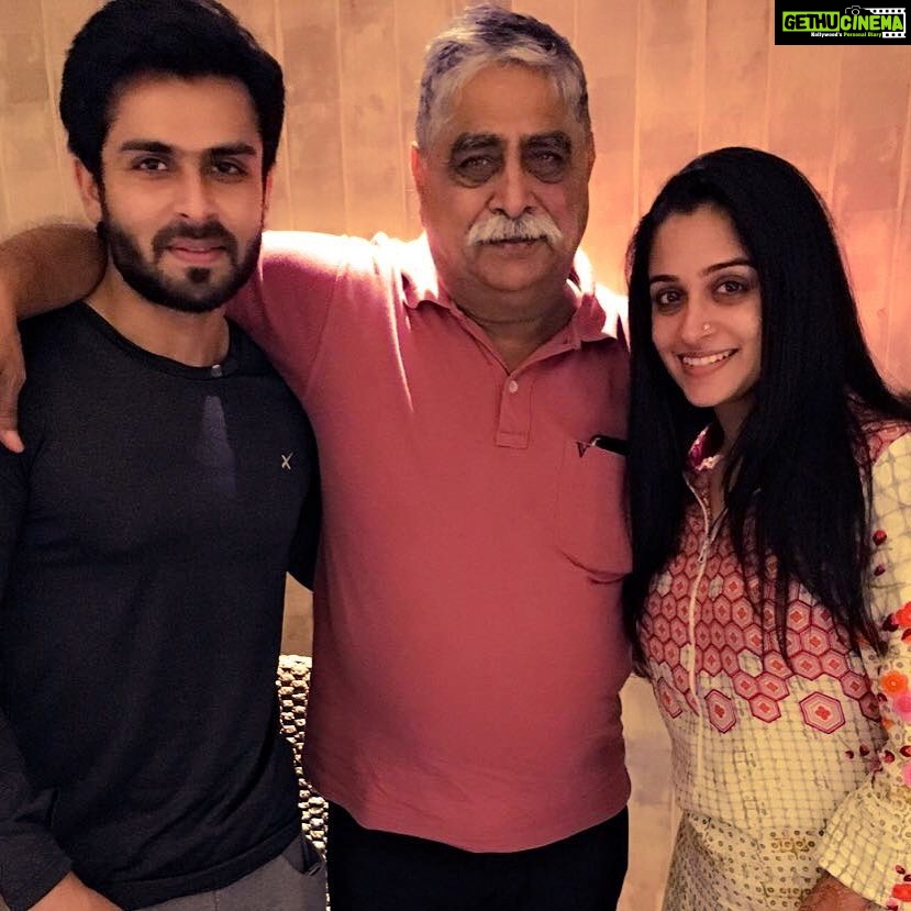 Dipika Kakar Instagram - Our first click together ❤️❤️❤️❤️❤️ Papa was the happiest thanks to @shoaib2087 ❤️❤️❤️❤️