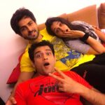 Dipika Kakar Instagram - Another night of our madness!!! Nothing for me is better than spending quality time with my ppl!!! @shoaib2087 @abhisheksharmatk366_ you were missed @deepakramola 😘😘😘😘😘