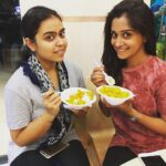 Dipika Kakar Instagram - and mangoes have reached #naturalicecream !!!!!! Yipeeeeee!!!!! How i wait for the entire year for this!!!!! malai ice cream with cut mango pieces yummmmmm!!!!