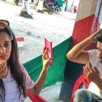 Dipika Kakar Instagram - Kaun kehta hai ki sirf ladkiyon ko har waqt mirrorr chahiye hota hai....😂😂😂😂😂😂😂😂😂😂😂😂