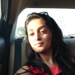 Dipika Kakar Instagram - Crazy shoot day!!! Morning shoot in andheri n now rushed all the way to naigaon!! Tired already need sleeeeeeppppppp plssssss 😭😭😭😭😭