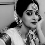 Dipika Kakar Instagram - From the set 😊