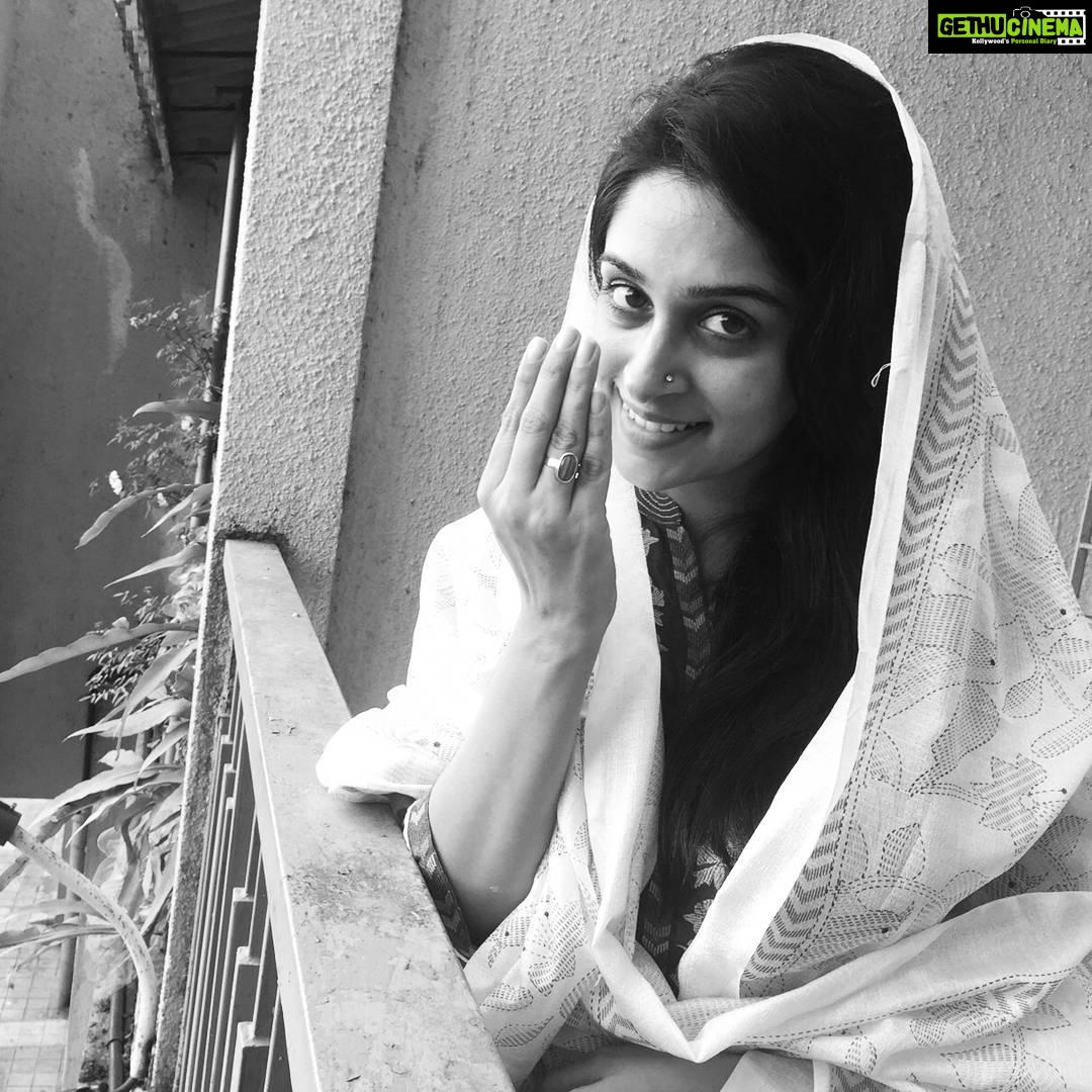Dipika Kakar Instagram - Eid mubarak!!!!😘😘😘😘😘@sabaibrahim93 @shoaib2087