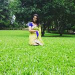 Dipika Kakar Instagram - Shooting here always is always mesmerizing.... The beauty of nature around takes me in another world... missing u guys.... @shoaib2087 @deepakramola #abhisheksharma