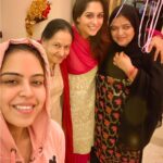 Dipika Kakar Instagram - My ladies ❤️ blessed to have them in my life 🤗🤗🤗 #ammi #mummy & @saba_ka_jahaan
