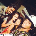 Dipika Kakar Instagram - #Repost @khushu712 ・・・ The best team ever😘😘 @vabs_perfectentertainer @ms.dipika @ashutosh_1505 #jhalakdikhlaja#season8#backstagefun#rehearsals#allset @shoaib2087