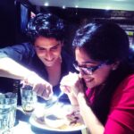 Dipika Kakar Instagram - Uffff meri plate se kyun.. khud serve karke lao naaa 😠😠😠😠.. dont even let me enjoy my dinner in peace.. just coz hes the birthday boy!!!! @shoaib2087