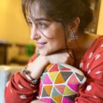 Dipika Kakar Instagram - Badi manzilon ke musafir.... Chota Dil Nahi rakhte!!!! . . #dilbadarakho #chotizindagihai . . Wearing jewellery by @jhaanjhariya