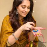 Dipika Kakar Instagram - Going back to teenage!! making these cute rakhis and enjoying my craft! Wanna see?!?! 😊 Go now to my channel and watch!! . Channel Link in Bio!