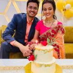 Dipika Kakar Instagram – Hameshaaaaaaa Khush Rahoo !!!! Saath Raho!!! Wish u both a Very Happy first wedding anniversary!!!!! Love you both 🤗🤗🤗🤗🤗 Humara celebration due raha @kajolhsrivastav & @ankit_khare26