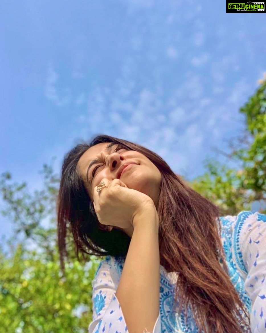 Dipika Kakar Instagram - Sky is the Limit!!! #skyisthelimit #dreambig #believeinyourself