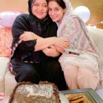 Dipika Kakar Instagram - Happpppppyyyyyy Birthday to my Ammi ❤️ !!! Uparwaale ki hamesha shukrguzar rahungi ki aapko meri ammi bana diya!! I love u and always will.... ❤️❤️❤️ . . . #alhamdulillah #blessed