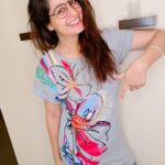 Dipika Kakar Instagram - Tadaaaaa!!!!!! And its done!!!! Bahut jagah par atki, meri pasand ke colors nahi the , kuch sukh gaye the , par jaise taise complete ho hi gayee.... And I liked it!!! what about u guys??? . . . #happiness #hobbies #tshirtpainting