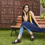 Dipika Kakar Instagram - "The most comfortable everyday wear sandals have arrived. The @skechersindia Cali collection is my absolute favourite currently, I stay on my feet all day without getting tired. #SkechersCali”