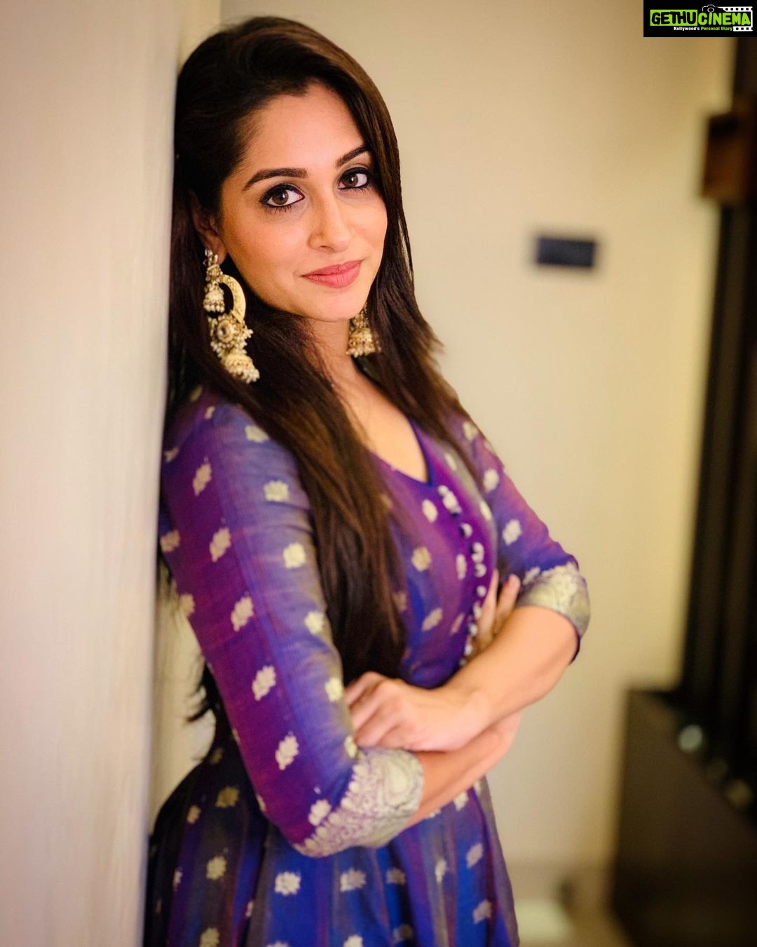 Actress Dipika Kakar HD Photos and Wallpapers September 2019 - Gethu Cinema