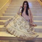 Dipika Kakar Instagram - A great evening for a great begining!!! Postitive Vibes Only!!! . . . Outfit :- @monaandvishu Jewellery :- @curiocottagejewelry Styled by :- @saachivj Assisted by:- @nancyshahh Makeup :- @im_mr_ketzsolzofficial_ Hair :- @shahingilani . . . . #kahaanhumkahaantum #pressconference #newbeginnings #17june