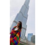 Dipika Kakar Instagram - Half of me is still there 😍😍😍😍 Burj Khalifa