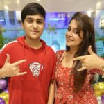 Dipika Kakar Instagram – Happy Birthday Rehannnnn ❤️😍… Allah Tumhe zindagi ki har khushi de 🤲🏻❤️⚫️
.
.
.
My outfit by @aachho @dinky_nirh