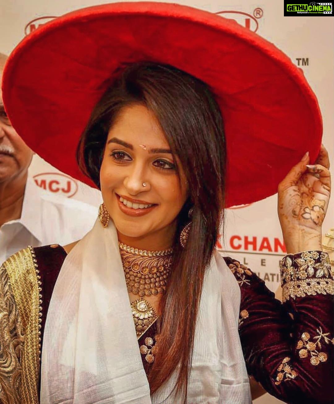 Dipika Kakar Instagram - The weather, the hospitality and the food everythig was so good !!!! a lovely experience at Silchar yesterday.. 💕 #silchar #Assam