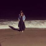 Dipika Kakar Instagram – i heart the beach ❤️🏖💃🏼 #excitementlevelhigh #happyme #beachlover .
.
.
.
jacket by :- @thequirkynaari 
shoes by :- @feet_me_up Goa,Baga Beach