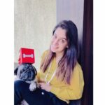 Dipika Kakar Instagram - Being a fussy eater he still loved the treats.. 🦴🍬🐶 thank u @_the_barkery 🙏🏻☺️